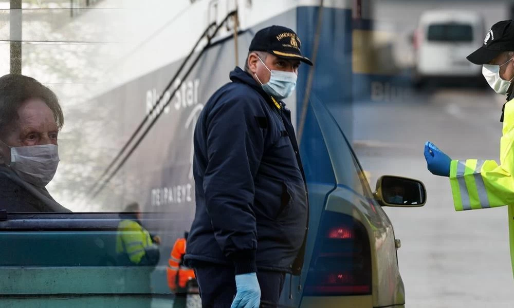 Κορονοϊός: Aυτά τα μέτρα είναι στο ''τραπέζι'' - Κλείσιμο της εστίασης από τις 9 μμ